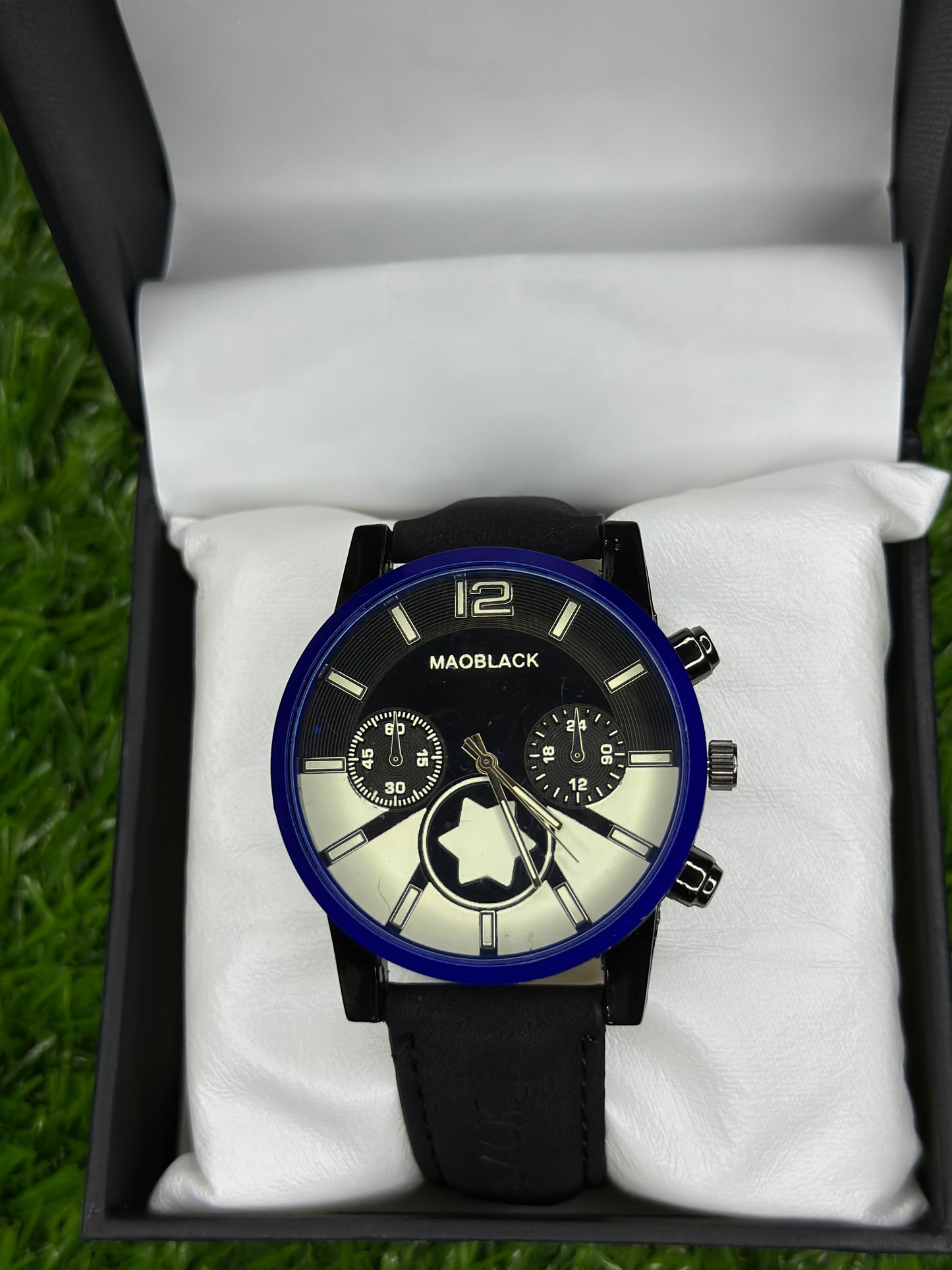 π°οΈ Mao Black Edition β Classic Analog Watch with Leather Strap