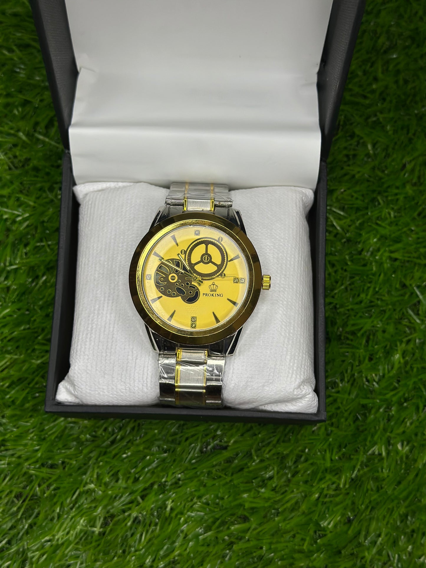 Pro King Signature Series Watch – Elegant & Stylish Design